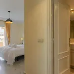 Διαμέρισμα - Marina Banus, Puerto Banus, Cozy 2br, Parking & Pool Μαρμπέλλα