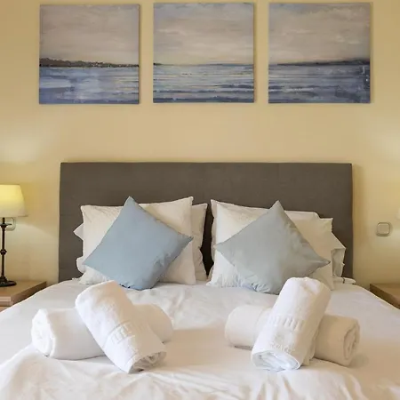 Apartmán Marbella Home Rentals - Marina Banus, Puerto Banus, Cozy 2Br, Parking & Pool