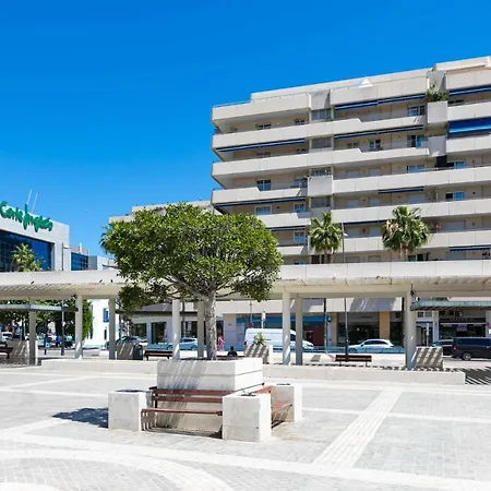 Marbella Home Rentals - Marina Banus, Puerto Banus, Cozy 2Br, Parking & Pool Apartamento Marbella