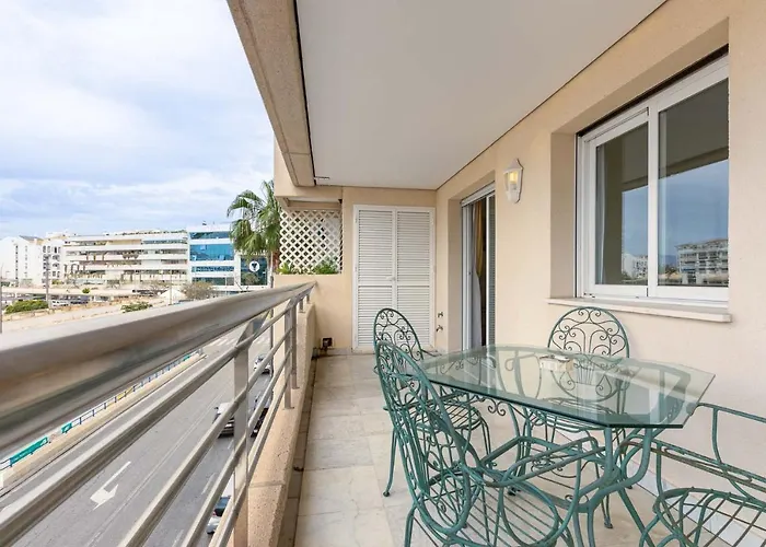 Apartament - Marina Banus, Puerto Banus, Cozy 2br, Parking & Pool