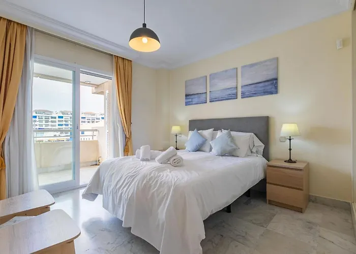Apartment - Marina Banus, Puerto Banus, Cozy 2br, Parking & Pool *